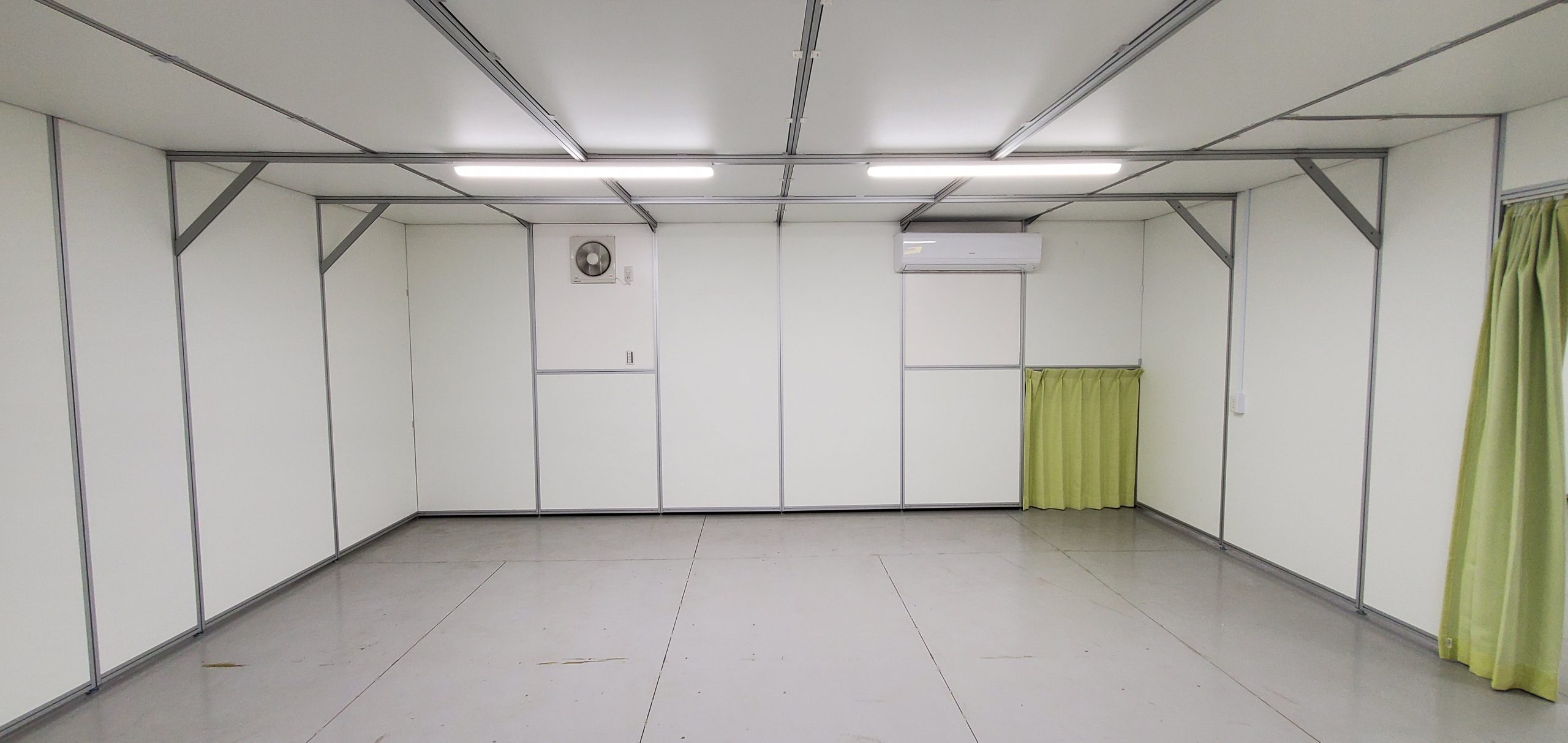 EXHIBITION SYSTEM 制作事例